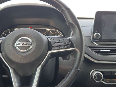 Used 2021 Nissan Altima 2.5 SR FWD image 20