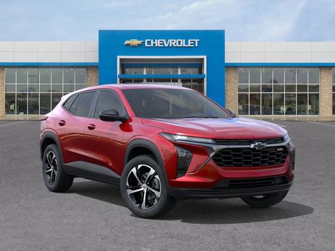 New 2026 Chevrolet Trax RS w/ Sunroof Package FWD image 7