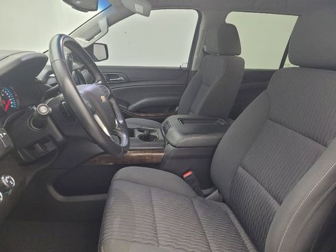 Used 2019 Chevrolet Tahoe LS image 17