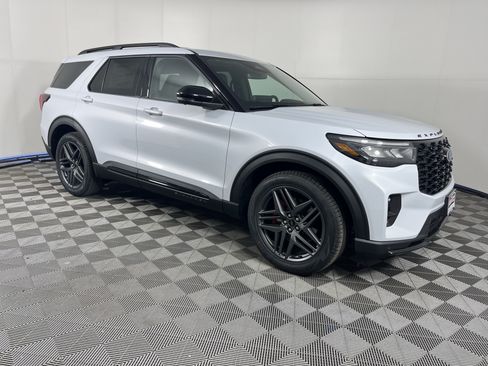 New 2026 Ford Explorer ST w/ Sun And Sound Package AWD/4WD image 7