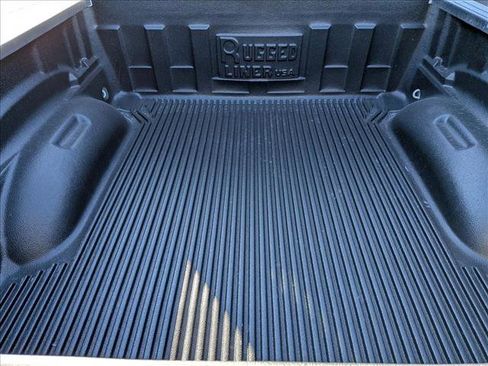 Used 2020 RAM 1500 Laramie image 6