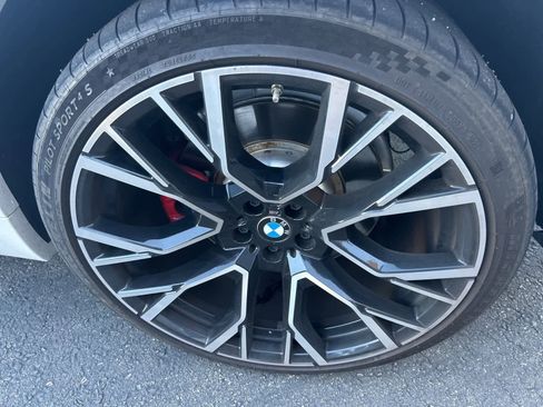 Used 2022 BMW X5 xDrive45e w/ M Sport Package image 19