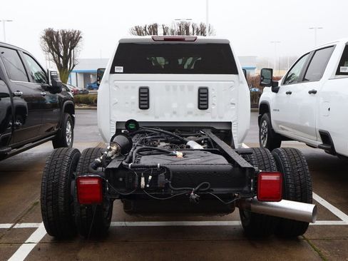 New 2026 Chevrolet Silverado 3500 LT w/ Convenience Package AWD/4WD image 5