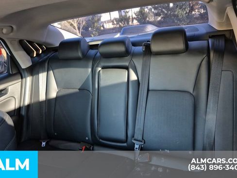 Used 2022 Honda Civic Touring image 12