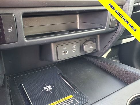 Used 2024 Honda Passport EX-L image 31