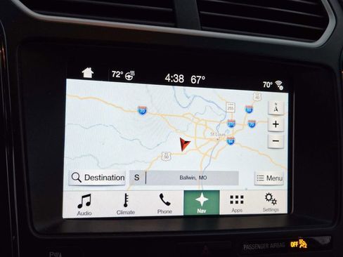 Used 2017 Ford Explorer XLT w/ Equipment Group 202A image 11