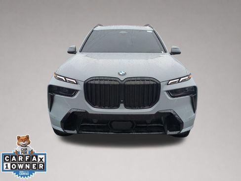 Used 2025 BMW X7 xDrive40i w/ M Sport Package AWD/4WD image 9