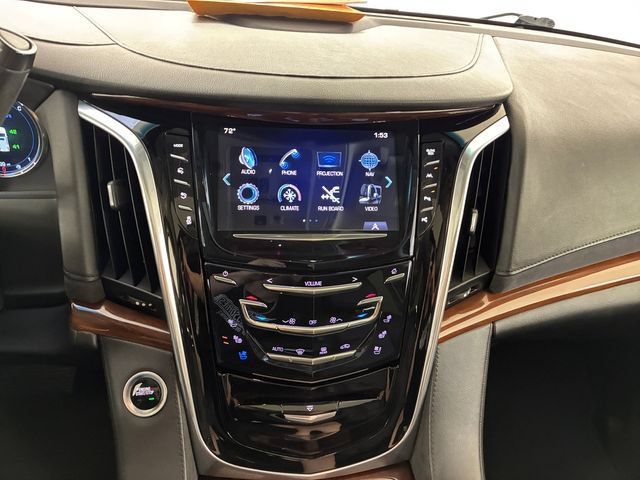 Certified 2019 Cadillac Escalade Premium Luxury AWD/4WD image 26