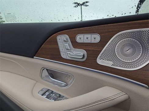 New 2026 Mercedes-Benz GLS 450 4MATIC image 24