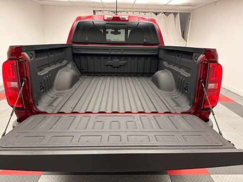 Used 2021 Chevrolet Colorado Z71 AWD/4WD image 20