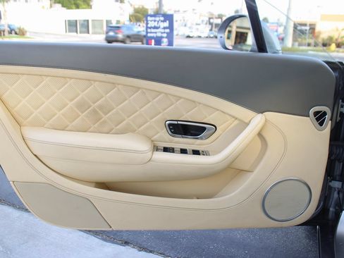 Used 2016 Bentley Continental GT AWD/4WD image 35