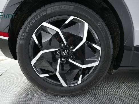 Used 2024 Hyundai Ioniq 5 SEL RWD image 19