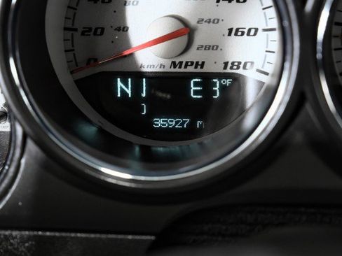 Used 2009 Dodge Challenger SRT8 image 17