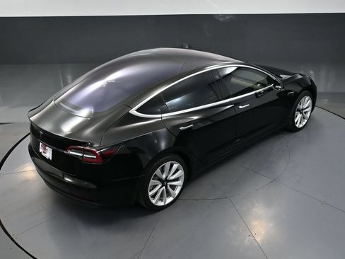 Used 2018 Tesla Model 3 Mid Range RWD image 52