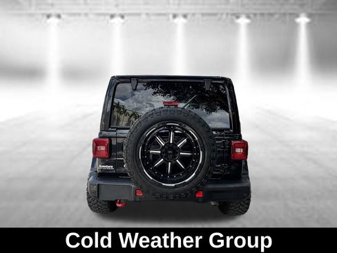 Used 2018 Jeep Wrangler Rubicon AWD/4WD image 6