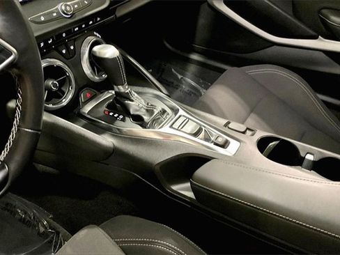 Used 2022 Chevrolet Camaro LS image 15