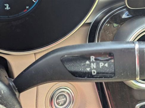 Used 2022 Mercedes-Benz GLC 300 image 4