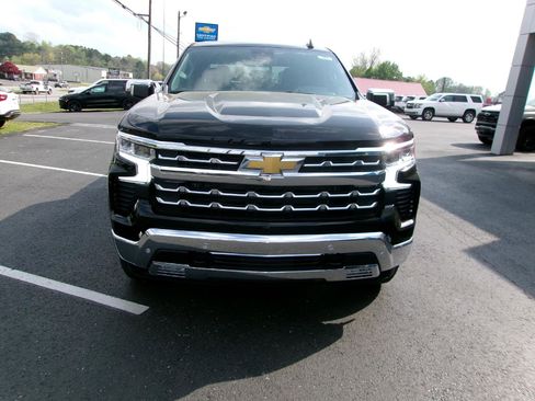New 2026 Chevrolet Silverado 1500 LTZ w/ LTZ Premium Package image 9