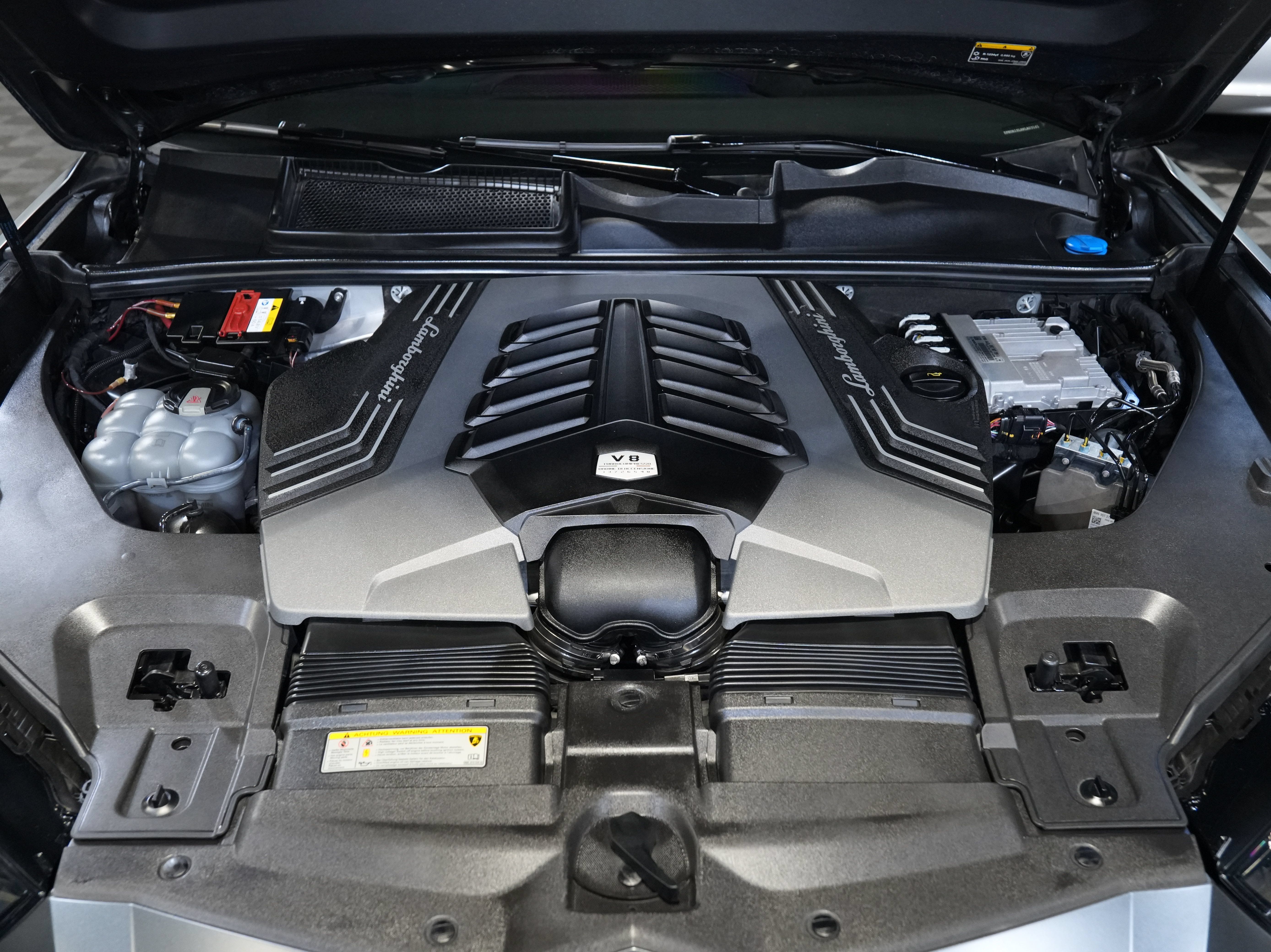 Used 2019 Lamborghini Urus AWD/4WD image 51