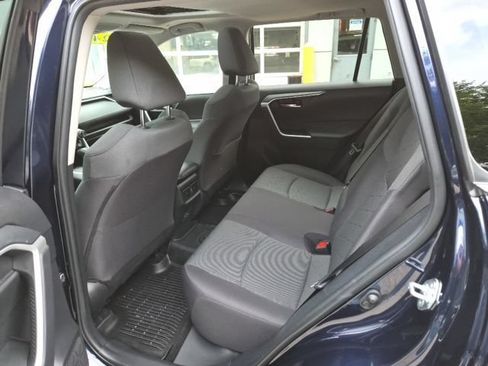 Used 2024 Toyota RAV4 XLE w/ Convenience Package AWD/4WD image 15