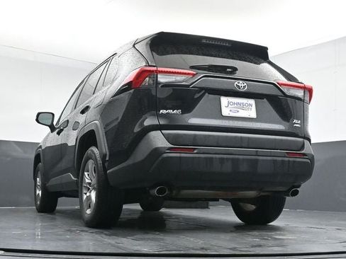 Used 2023 Toyota RAV4 XLE AWD/4WD image 31