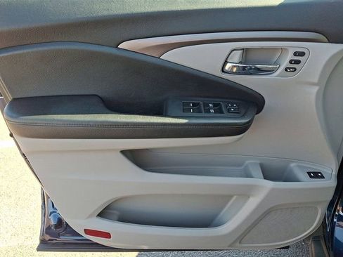 Used 2020 Honda Pilot EX-L image 12