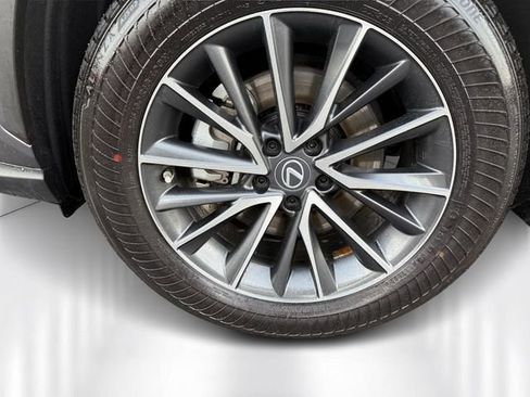 Used 2023 Lexus NX 250 AWD image 9