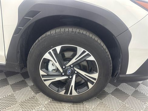 Used 2024 Subaru Crosstrek 2.0i Premium image 13