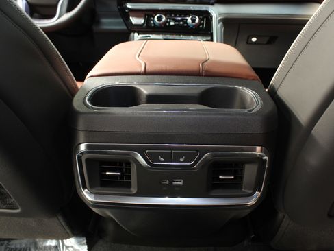 Used 2026 GMC Sierra 1500 Denali Ultimate AWD/4WD image 56