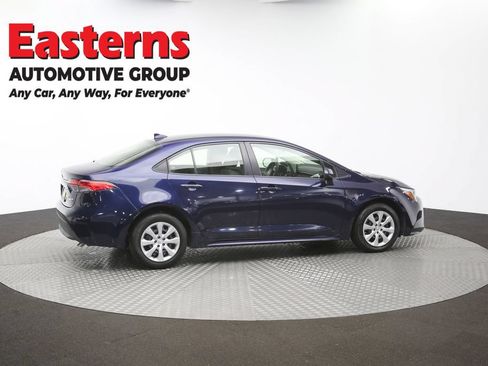 Used 2023 Toyota Corolla LE w/ Carpet Mat Package (TMS) FWD image 38