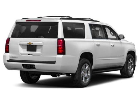 Used 2019 Chevrolet Suburban LS w/ All-Season Package RWD image 5