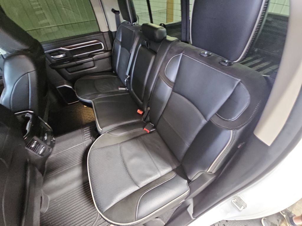 Used 2023 RAM 2500 Laramie AWD/4WD image 13