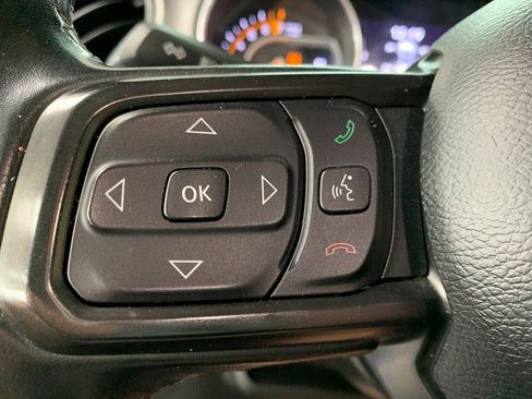 Used 2021 Jeep Gladiator Sport AWD/4WD image 14