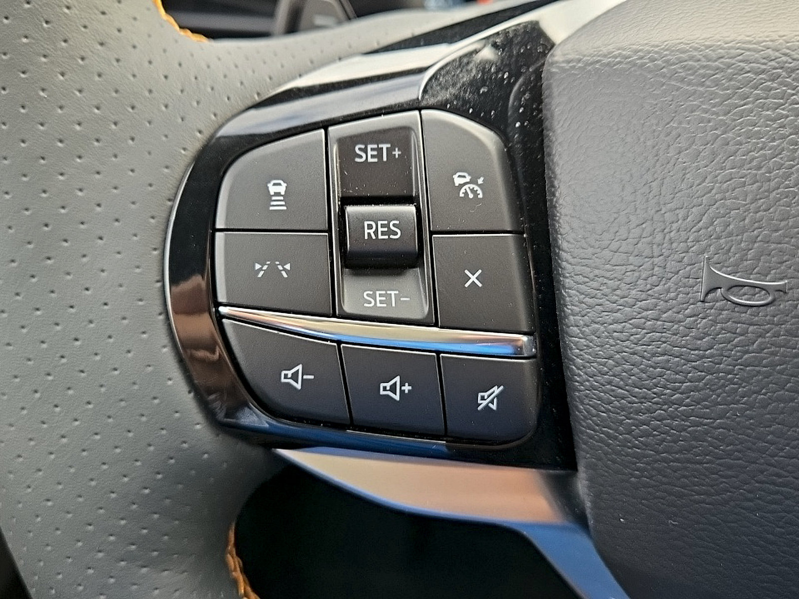 Certified 2026 Ford Explorer Tremor w/ Tremor Ultimate Package AWD/4WD image 13