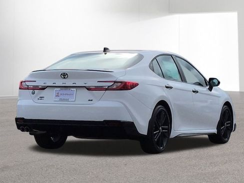 New 2026 Toyota Camry Hybrid w/ Multimedia Upgrade Package image 5