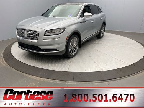 Used 2021 Lincoln Nautilus Reserve AWD/4WD image 1