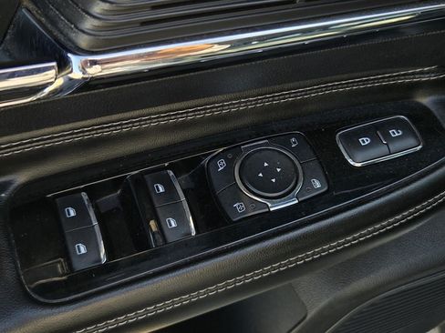 Used 2022 Lincoln Corsair FWD image 18