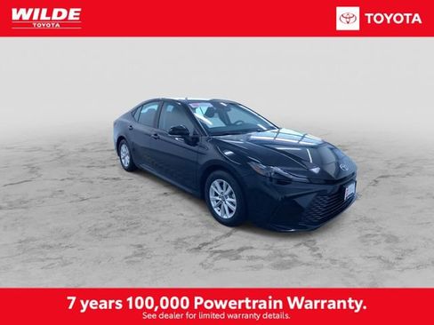 Certified 2026 Toyota Camry LE FWD image 3