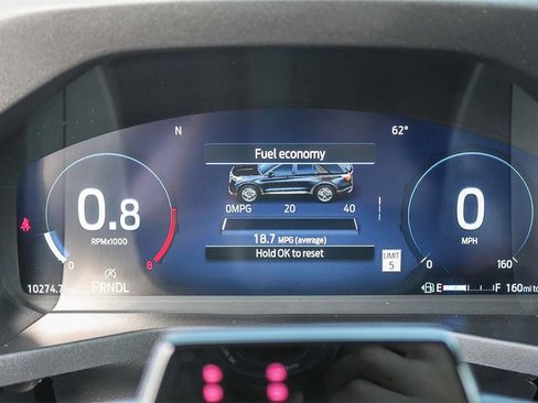 Certified 2025 Ford Explorer ST-Line w/ Premium Package image 30