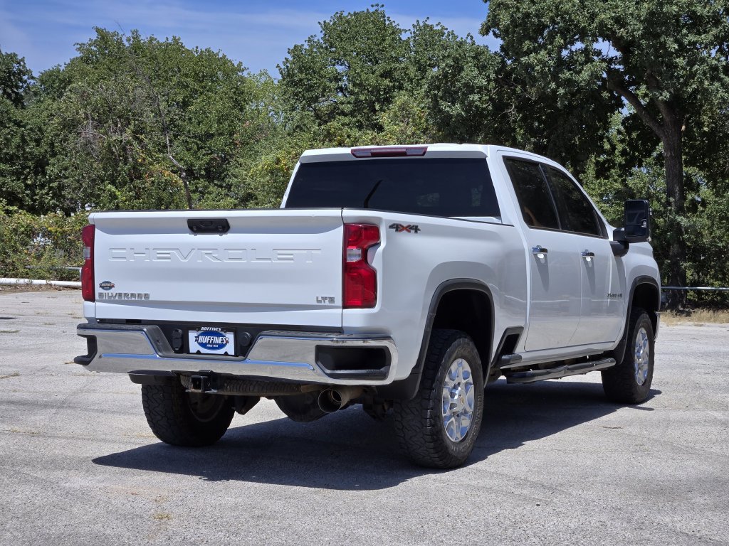 Used 2021 Chevrolet Silverado 2500 LTZ AWD/4WD image 7