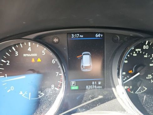 Used 2019 Nissan Rogue SV image 10