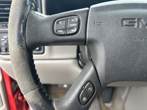 Used 2005 GMC Sierra 1500 SLT w/ Light Duty Power Package AWD/4WD image 17