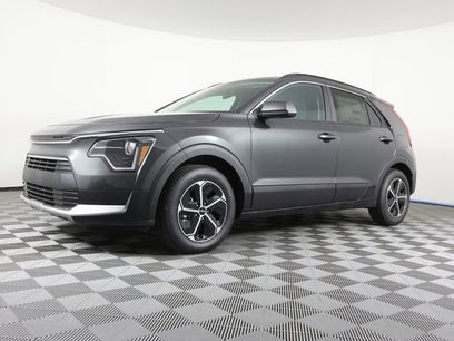 Certified 2025 Kia Niro LX