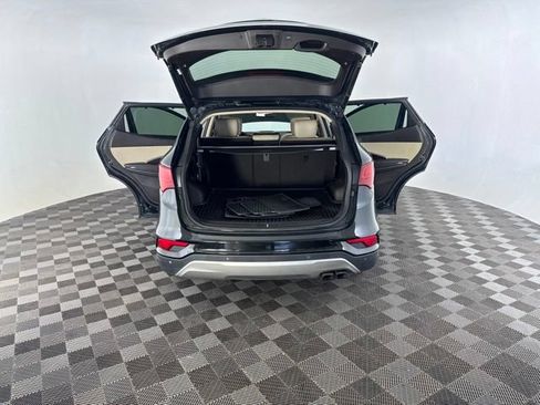 Used 2017 Hyundai Santa Fe Sport FWD image 15