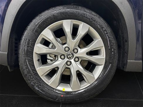 New 2026 Toyota Grand Highlander Limited image 9