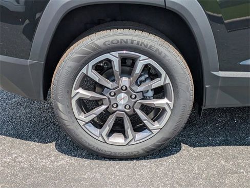 New 2025 GMC Terrain Elevation w/ Elevation Premium Package image 13