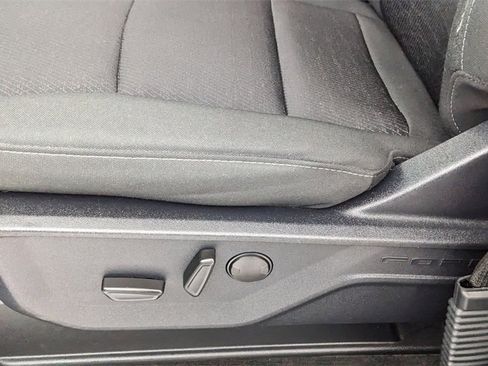 Certified 2022 Ford F150 XLT w/ Equipment Group 302A High image 28