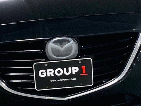 Used 2014 MAZDA MAZDA3 s Grand Touring w/ Technology Package FWD image 31