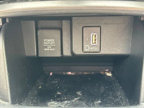 Used 2018 Honda Accord EX-L image 25