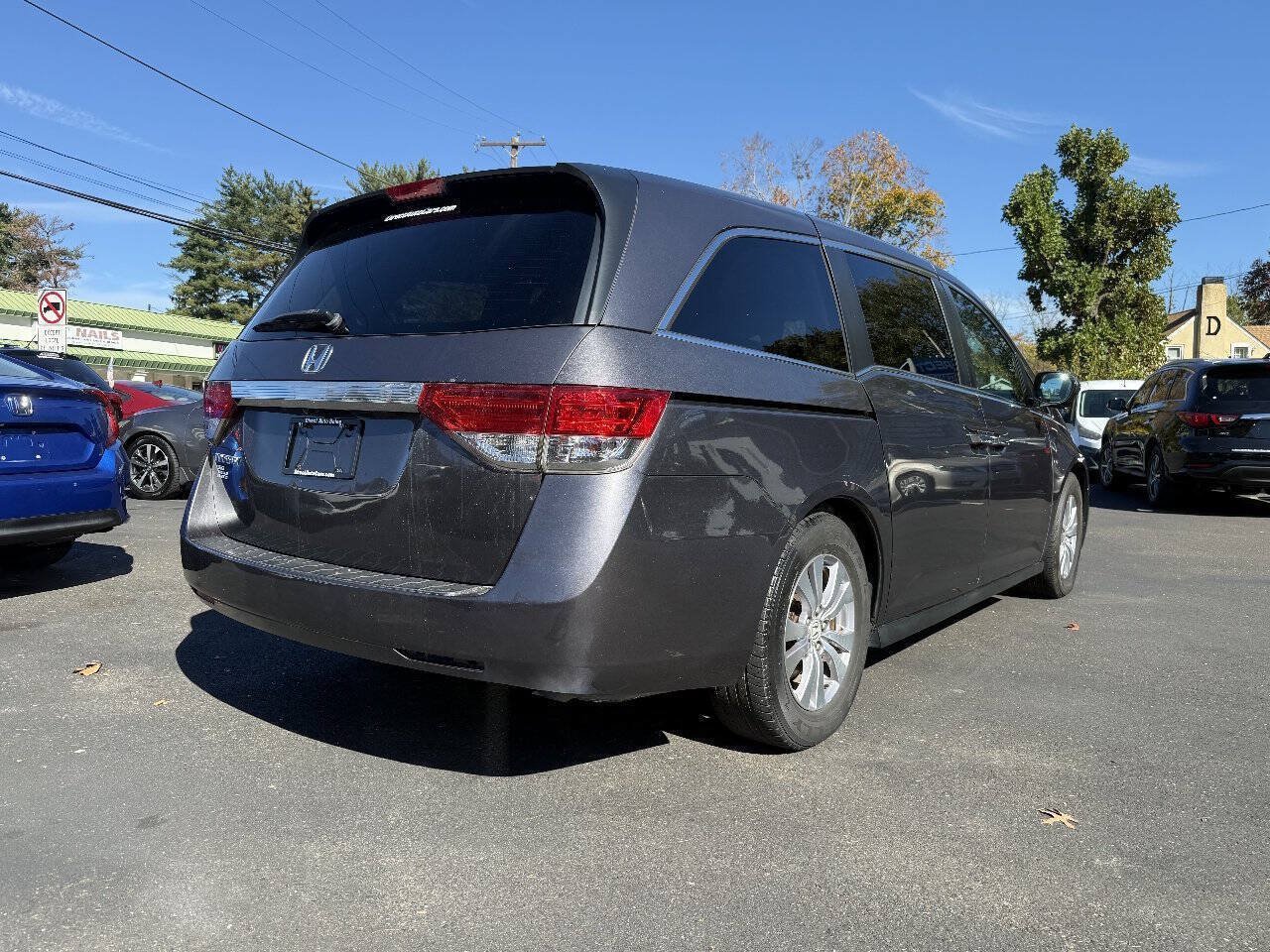 Used 2016 Honda Odyssey EX image 10